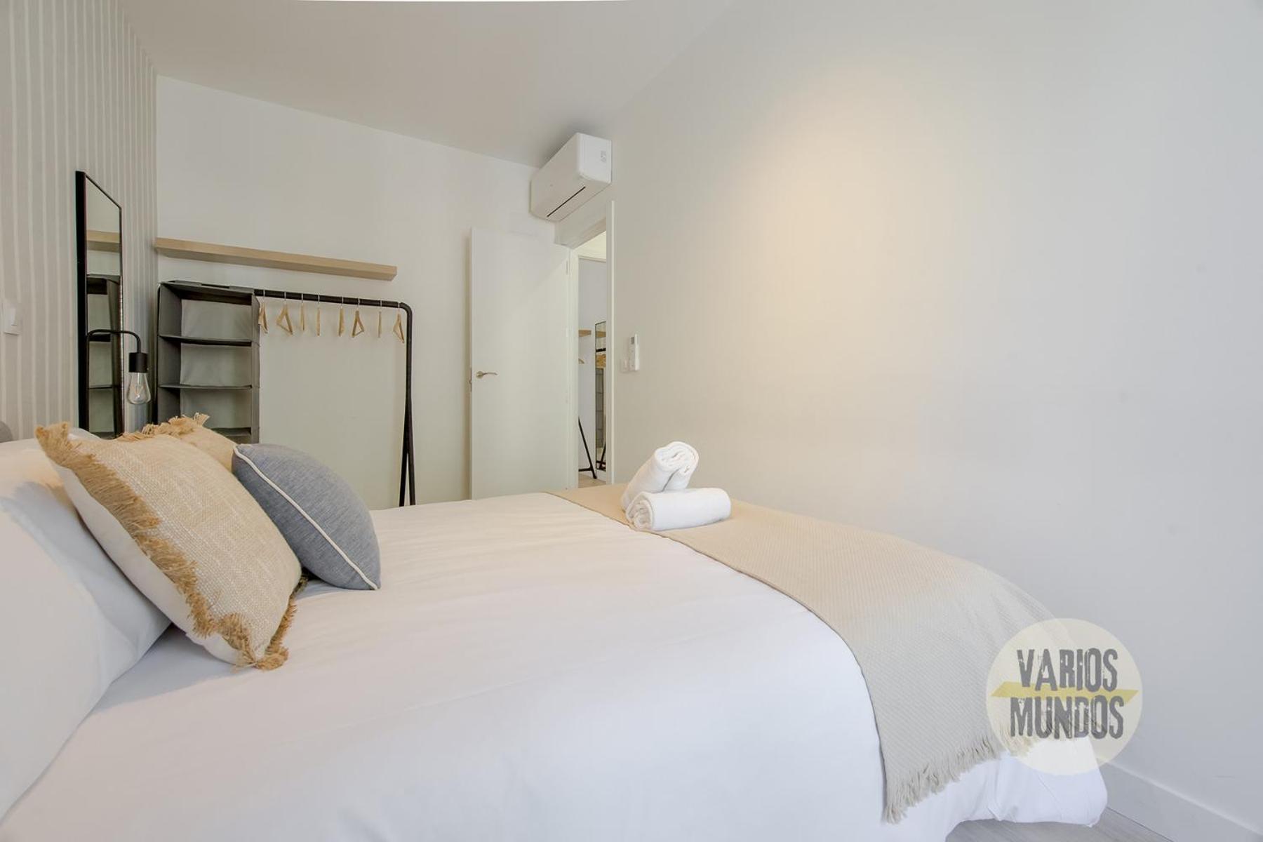 Spacious New Aparment Para 8Pax En La Plaza De Tirso E1 マドリード エクステリア 写真