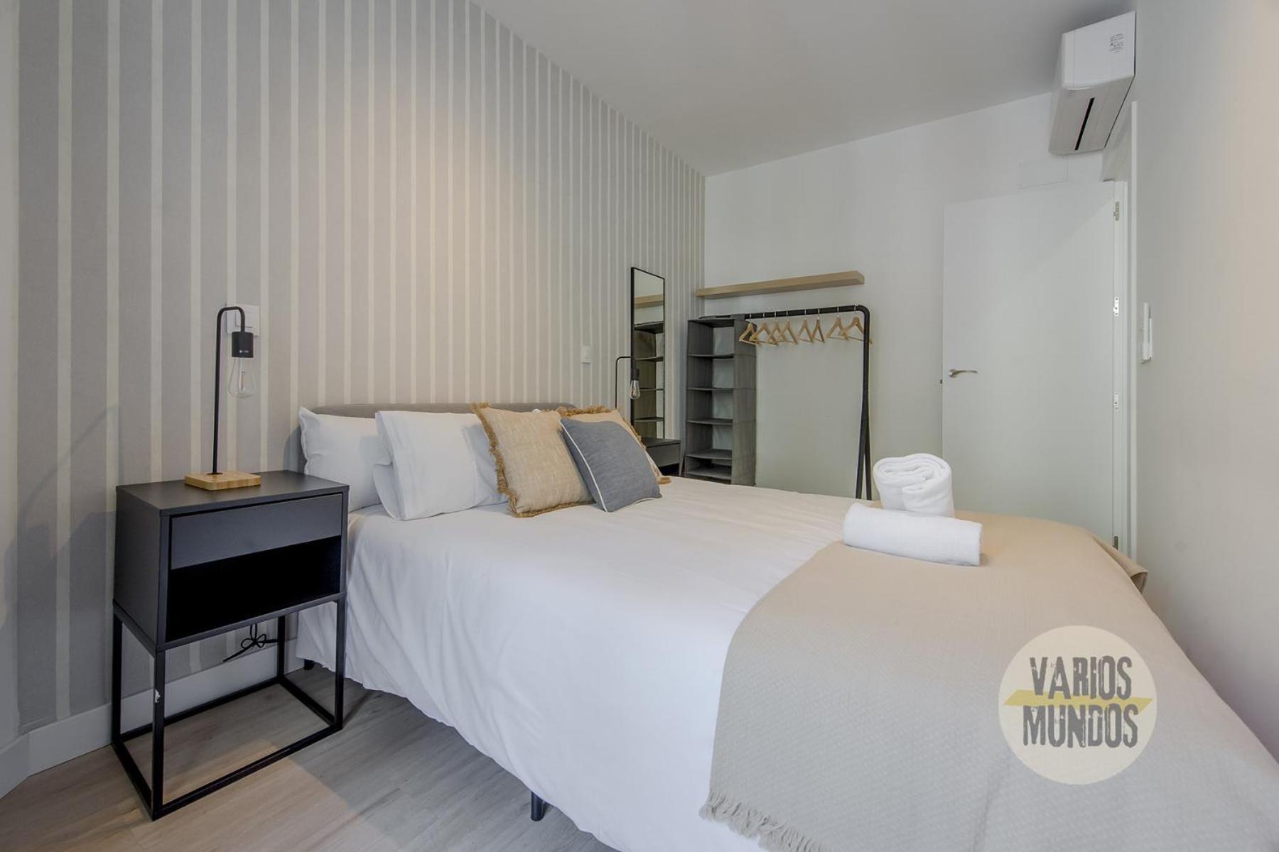 Spacious New Aparment Para 8Pax En La Plaza De Tirso E1 マドリード エクステリア 写真